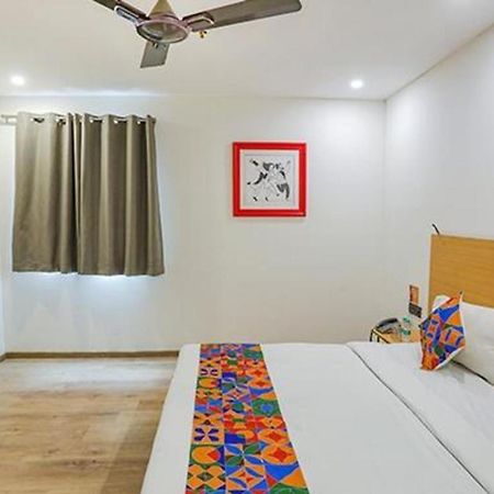 Fabhotel F9 Sector 58 Noida Luaran gambar